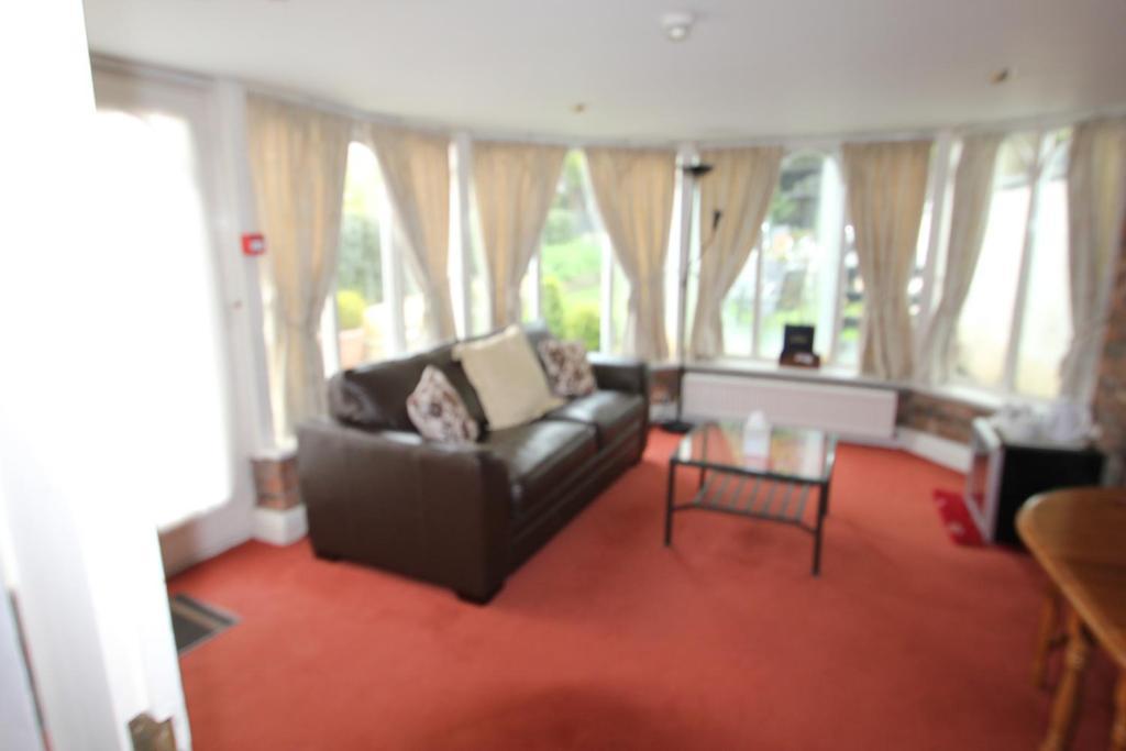 Longview Hotel Knutsford Chambre photo