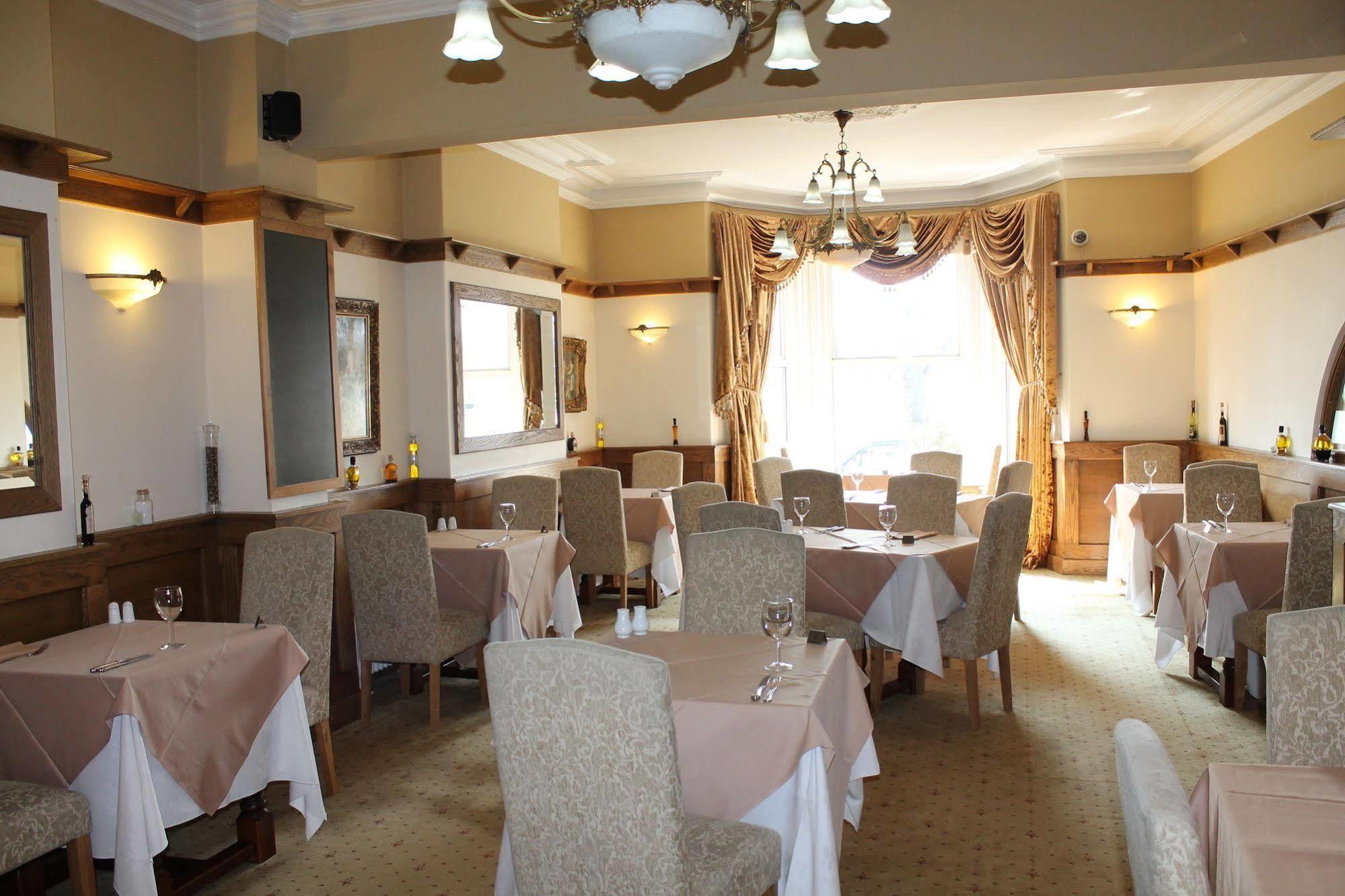 Longview Hotel Knutsford Extérieur photo