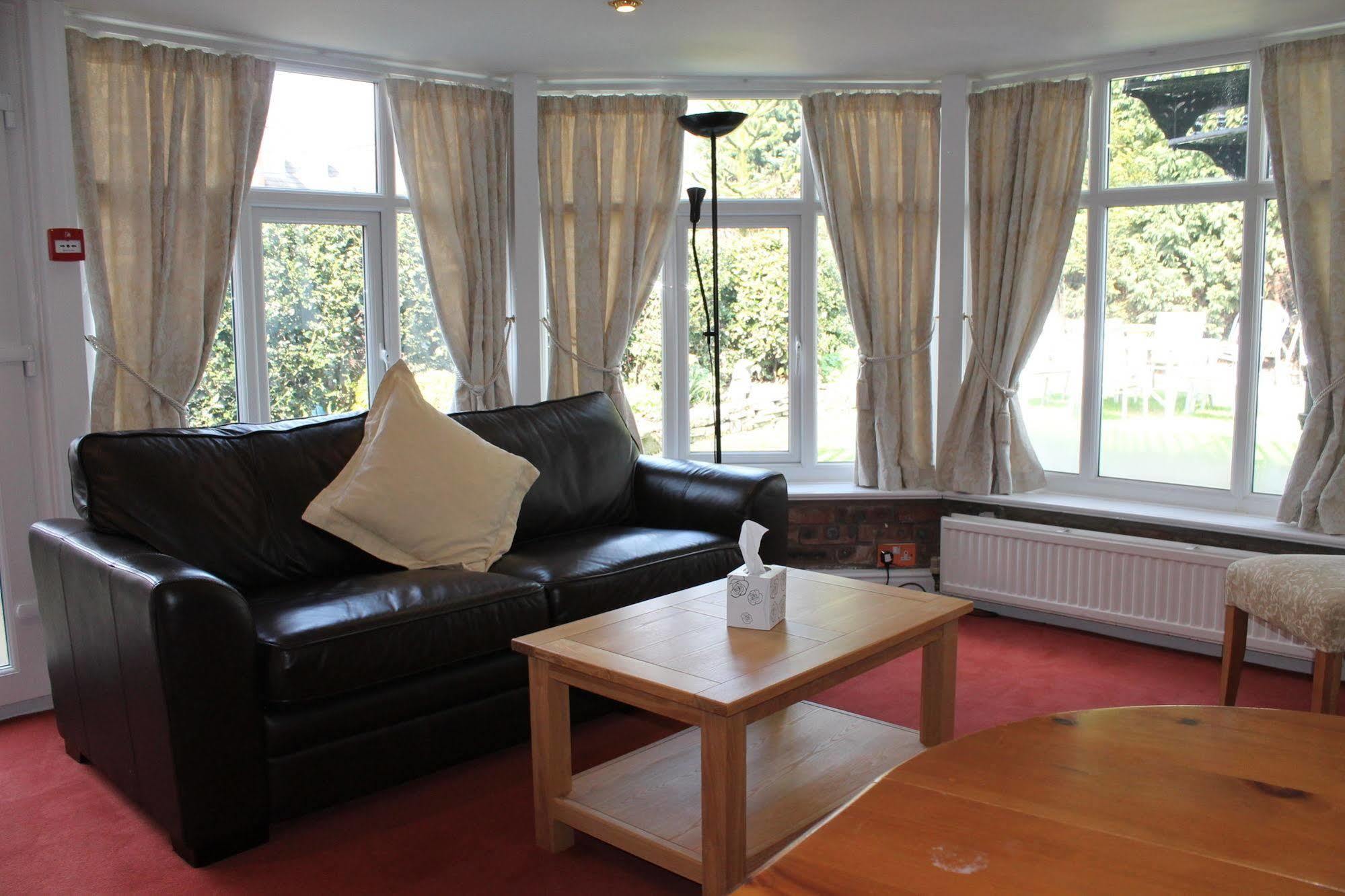 Longview Hotel Knutsford Extérieur photo