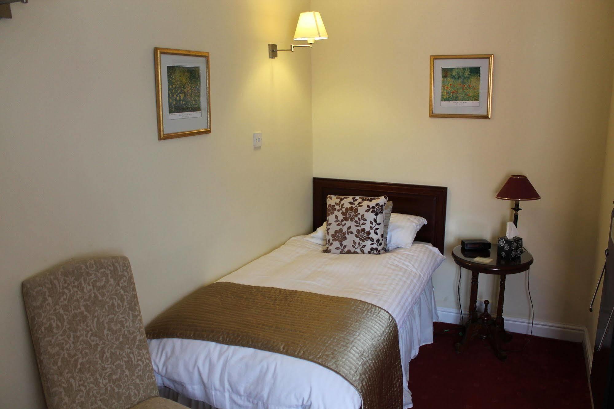 Longview Hotel Knutsford Extérieur photo